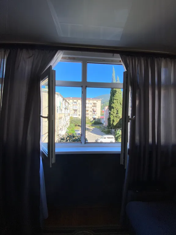 Квартира 2-комнатная квартира в центре в 5 минутах от моря — Гагра