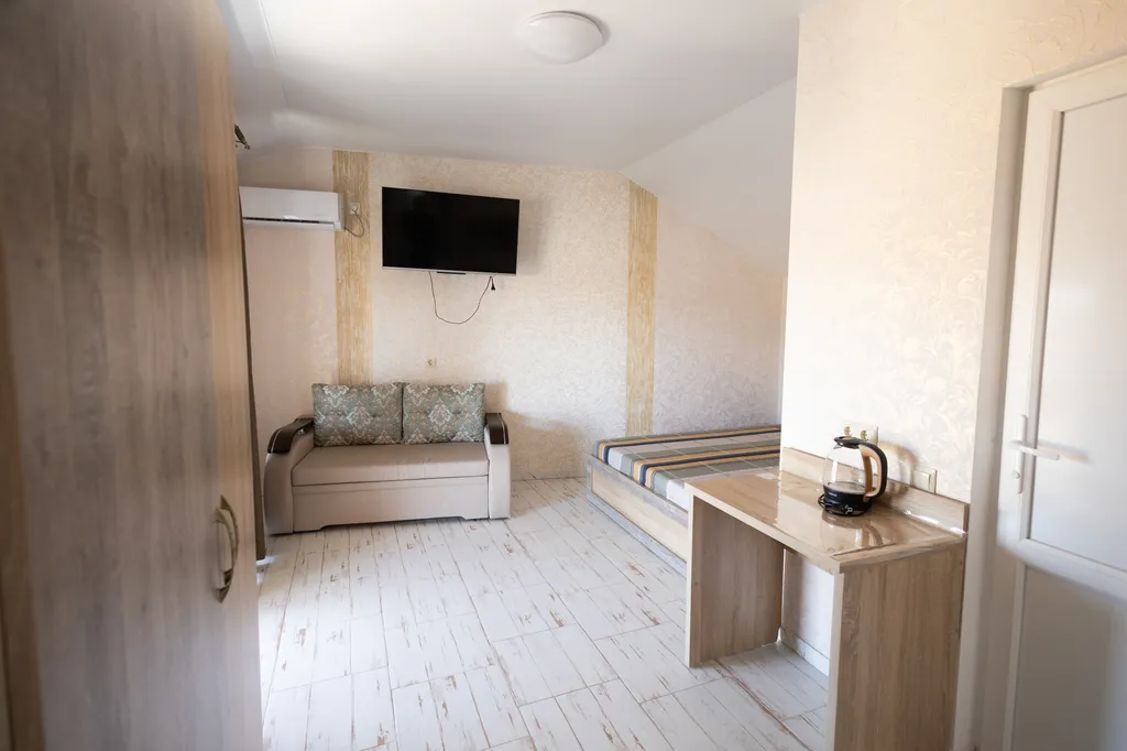 Квартира Комната — аренда посуточно в Новофёдоровка