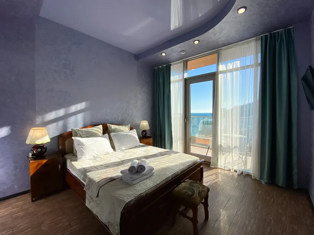 2-комнатная Квартира — аренда посуточно в Алушта