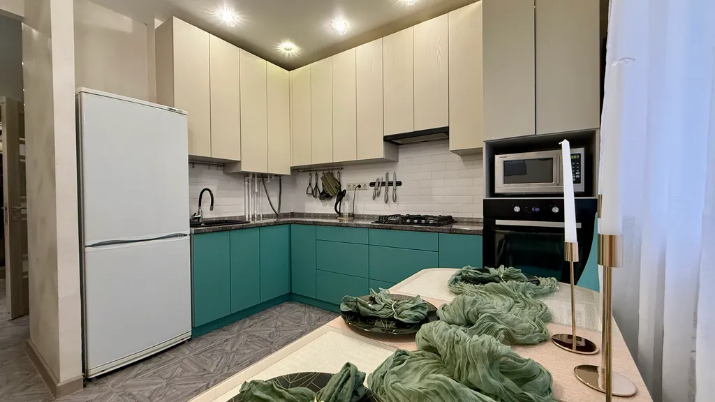 Просторная двушка у М-2