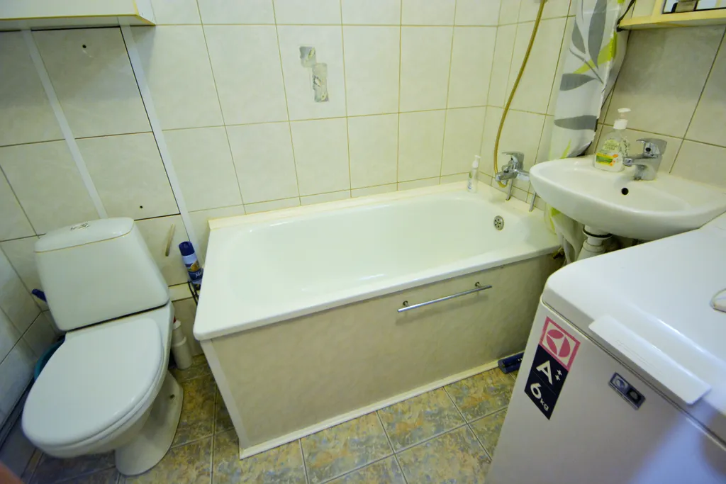 Однокомнатная квартира напротив областной больницы