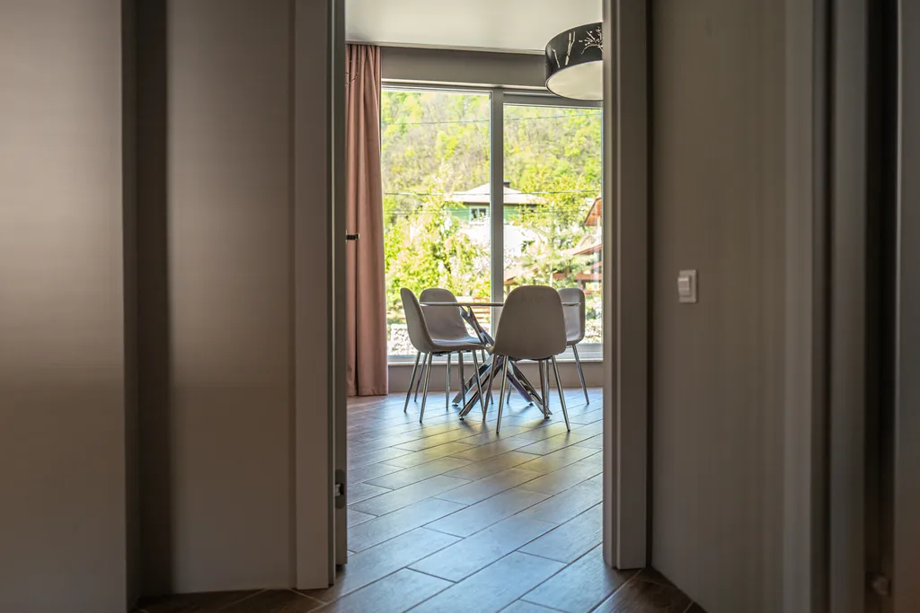 Семейные апартаменты с террасой и видом на горы