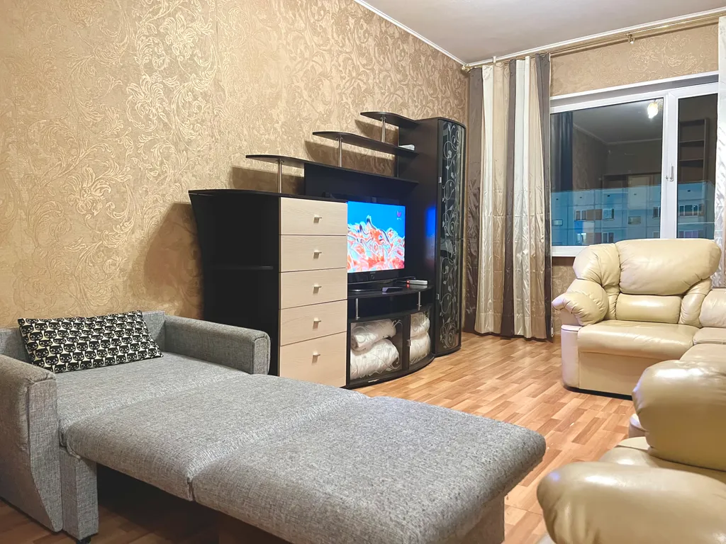 4-комнатная Квартира