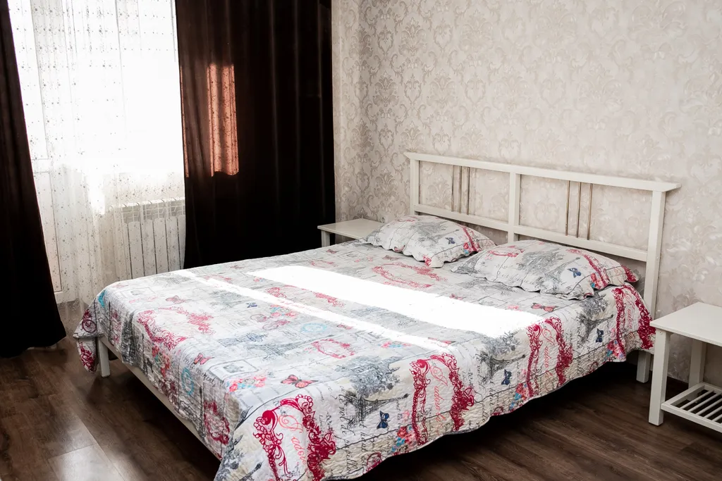 Квартира Квартира Анти-Отель на 4чел. 2комн.кв. 10этаж, код-124 — Махачкала