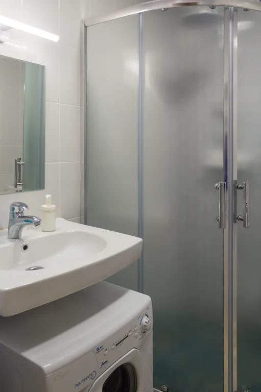 Трёхместная студия у Крокус Экспо и станции метро МЦД-D2 Пенягино