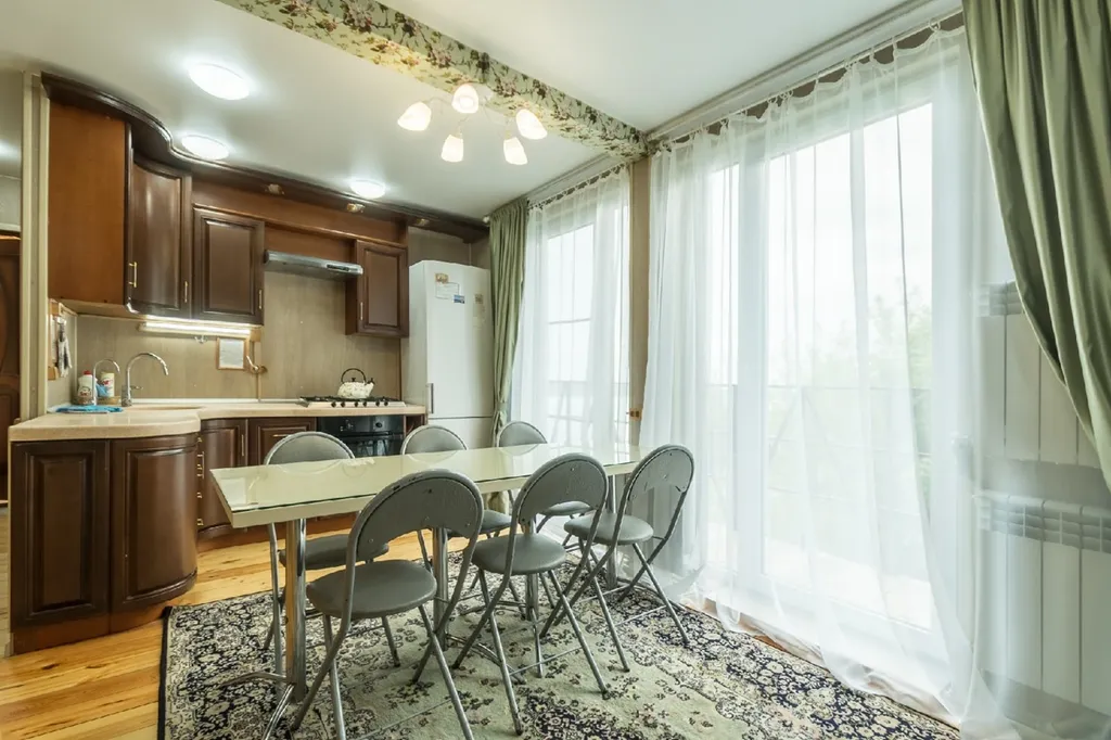 4-комнатная Квартира