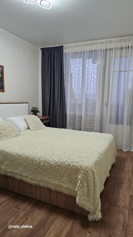 3-комнатная Квартира — аренда посуточно в Пицунда