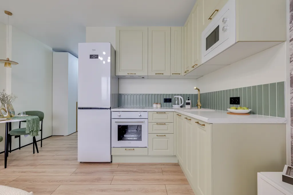 Студия на бульваре