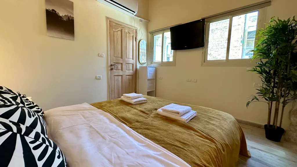 Уютная квартира с террасой рядом с Парижской площадью