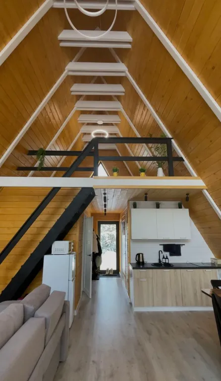 Коттедж Современный дом в сосновом лесу в 30 минутах от аэропорта — аренда посуточно в Лаишево