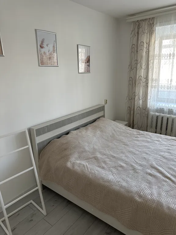 Уютная квартира в центре города, 2 комнаты, на первом этаже