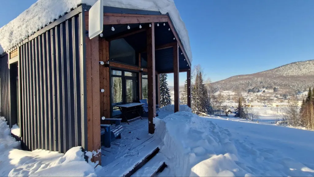 Коттедж Уютный современный дом в дали от суеты — Таштагол