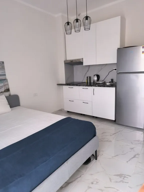 Уютная квартира-студия с видом на море и сад на берегу моря