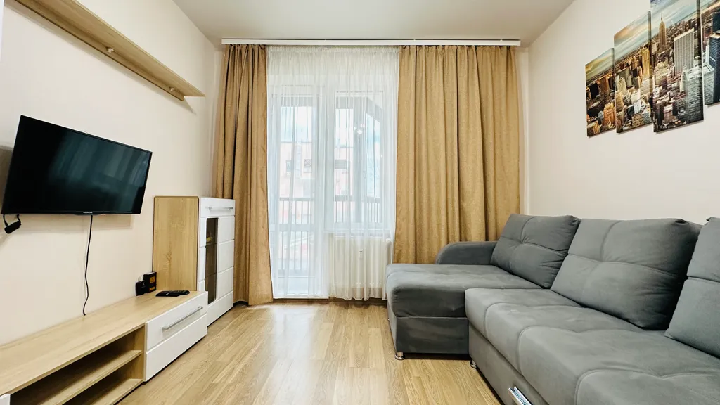 Уютная евро-двушка у набережной