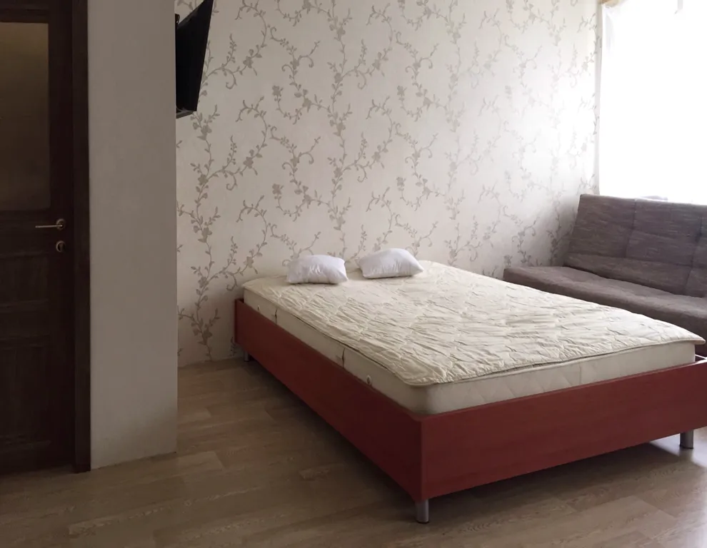 Квартира 2-комнатная Квартира — Омск