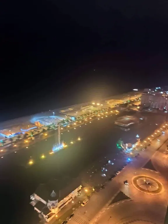 Апартаменты в Орби Сити в центре с видом на море и танцующие фонтаны