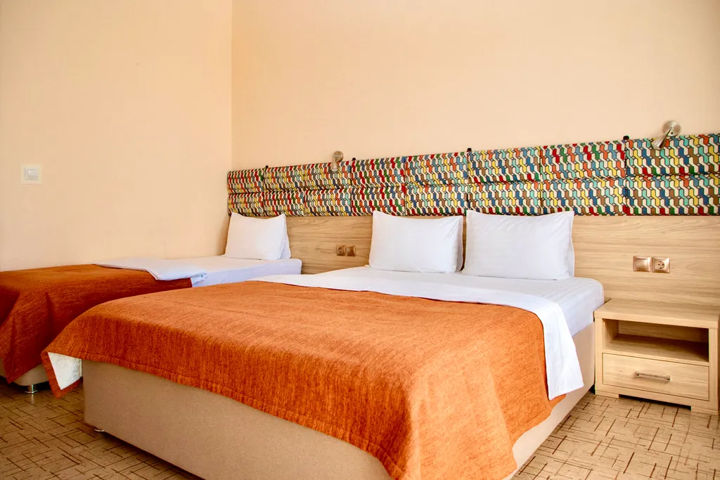 Квартира Супериор трёхместный с просторным балконом и видом на море — аренда посуточно в Ейск