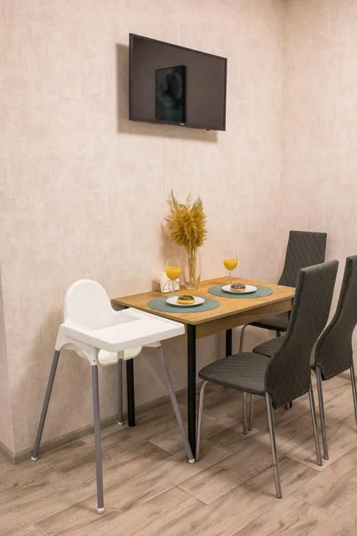 Стильная квартира напротив аквапарка Океанис и парка Швейцария