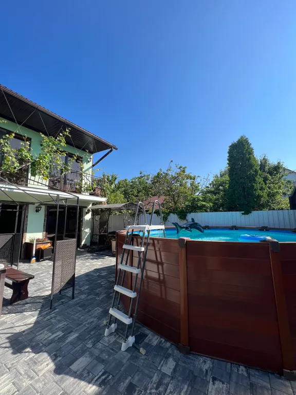 Студия в частном секторе Христо