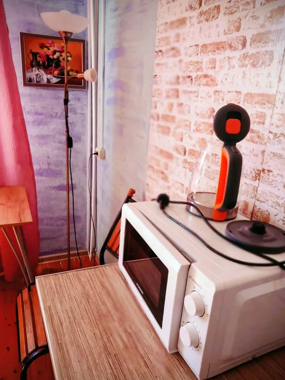 Двухкомнатный этаж, с детской кроваткой, вид на море и горы