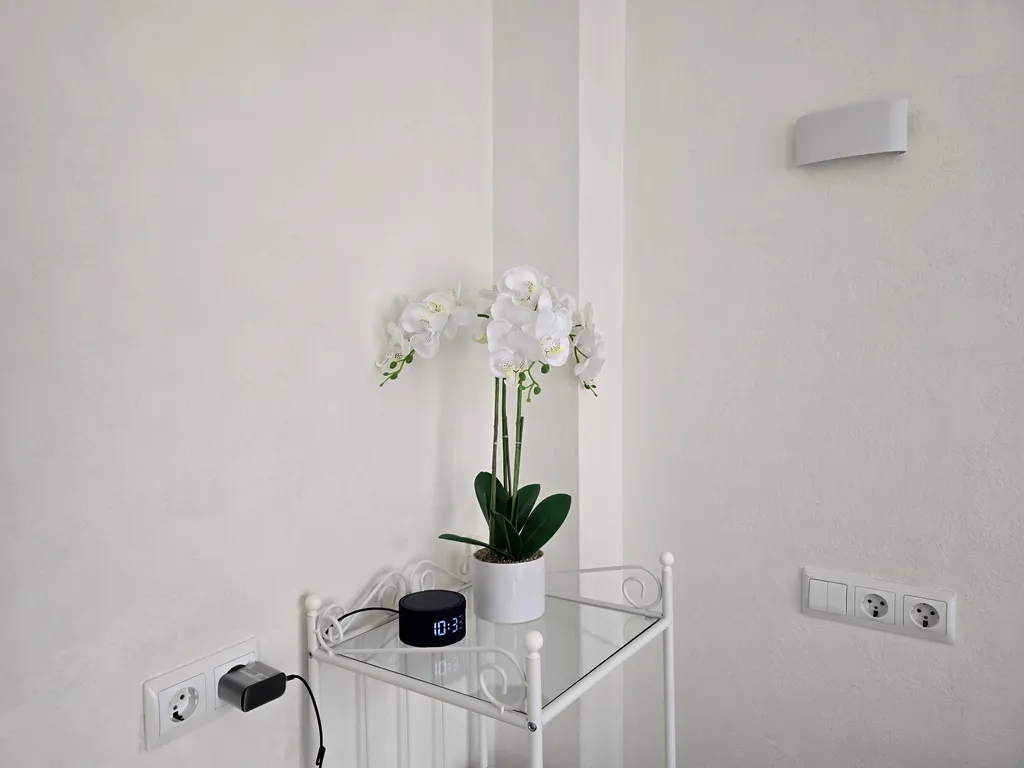 Квартира Квартира Уютная студия с выходом во дворик — Сириус