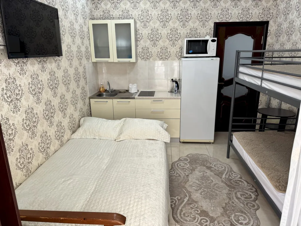 Квартира Квартира Студия в 100 метрах от центрального песчаного пляжа — Геленджик