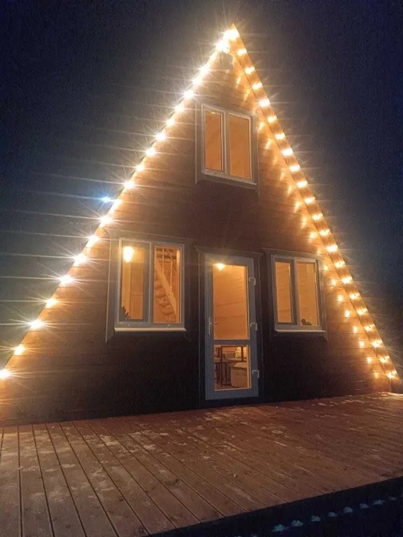 Дом на берегу озера