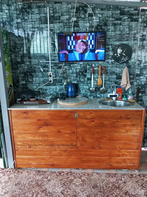 Дом с бассейном, и баней