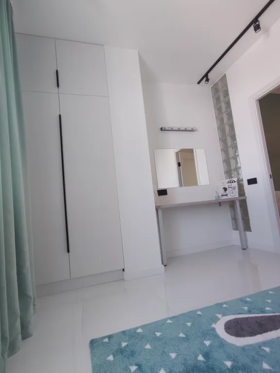 Евро 3- комнатная квартира