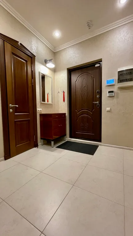 Квартира Уютная квартира в самом центре города, с видом на парк вокруг света — Омск