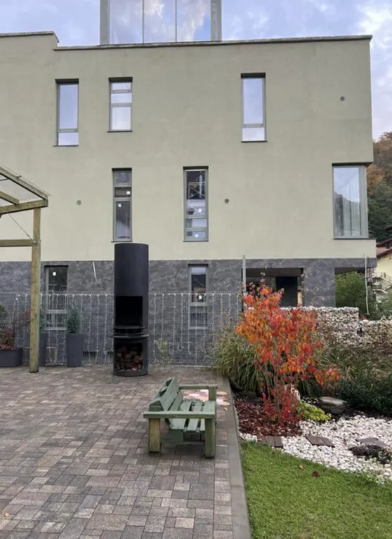 Апартаменты в Куб-Терра, Нарцисс