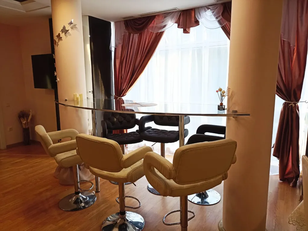 Апартаменты 2-комнатные с джакузи и сауной