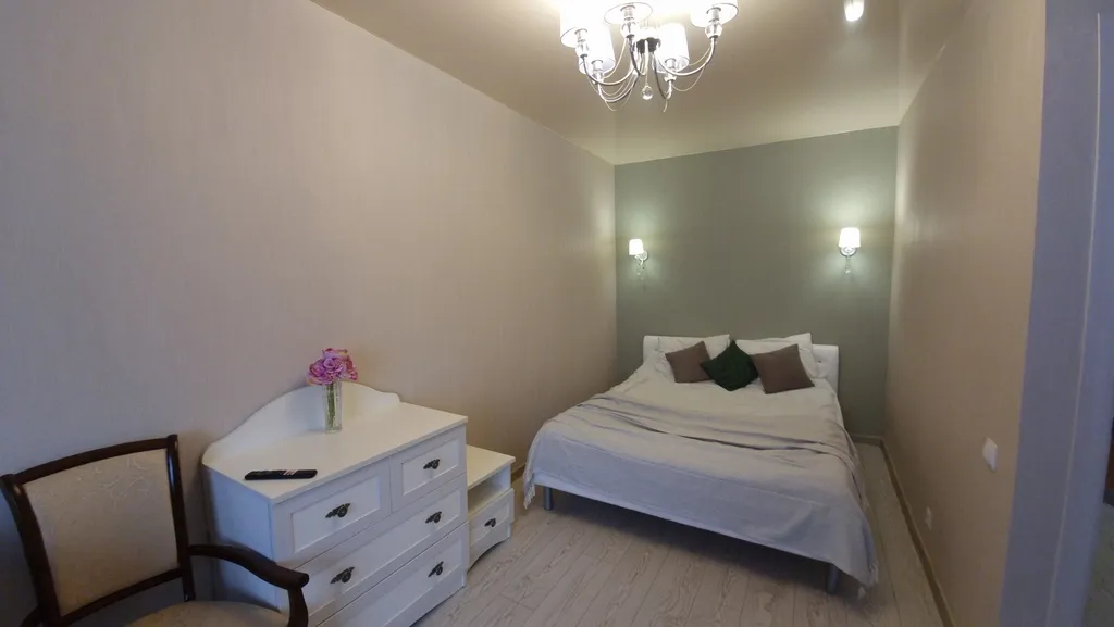 Уютная однокомнатная квартира в центре города — аренда посуточно в Магадан