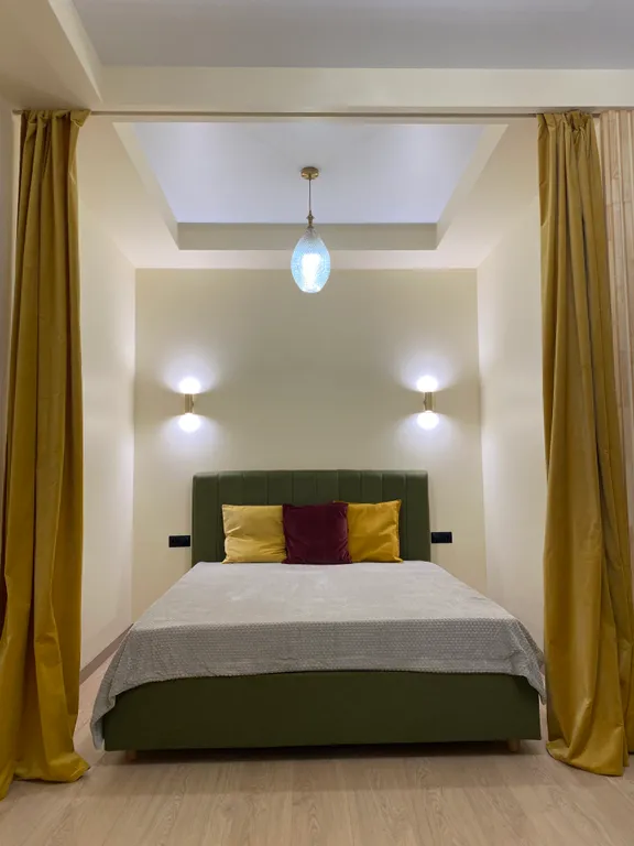 Современная студия с видом на горы