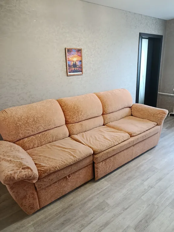 Уютная, теплая квартира в хорошей локации — аренда посуточно в Коряжма