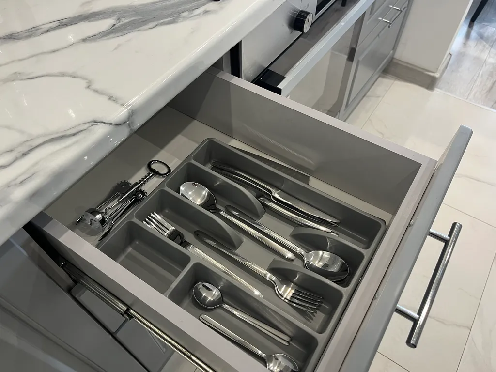 Апартаменты с сервисом 5* отеля на берегу реки