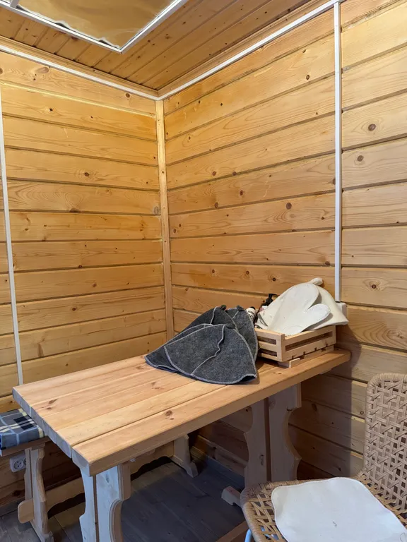 Коттедж Уютный дом на опушке леса с баней и сибирским банным чаном — Москва