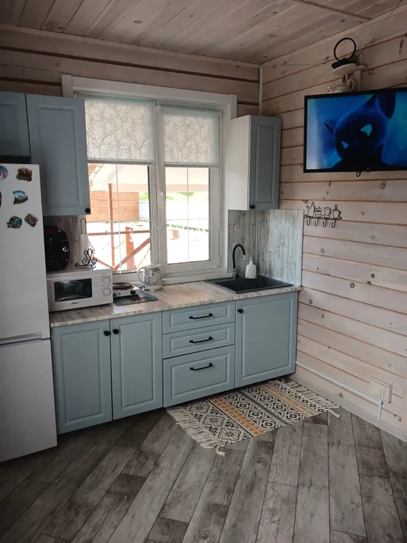 Кедровый дом со всеми удобствами большой террасой, баней