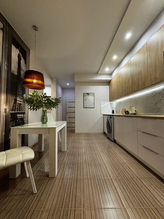 Стильный апартамент в центре