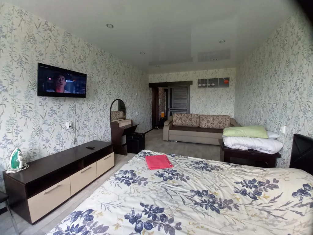 Квартира 1-комнатная Квартира — Тихвин