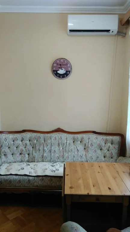 Квартира Уютная трёхкомнатная квартира в центре Сухума — Сухум