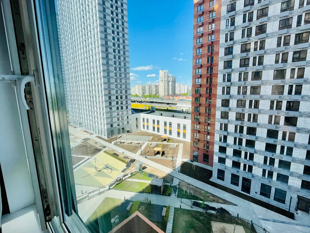 Просторная студия у метро Котельники в 2 минутах