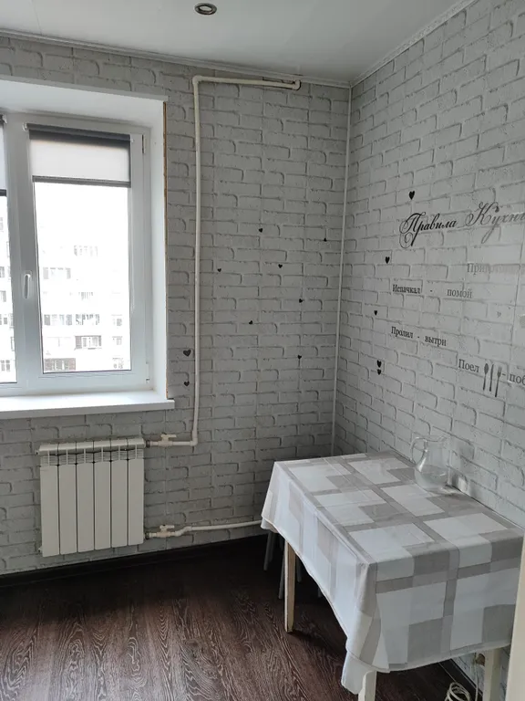 Квартира 1-комнатная Квартира — Тихвин