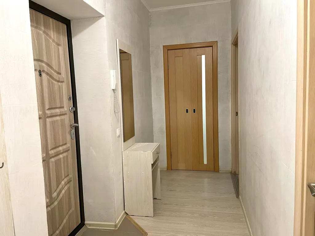 Двухкомнатная квартира в ста метрах от берега