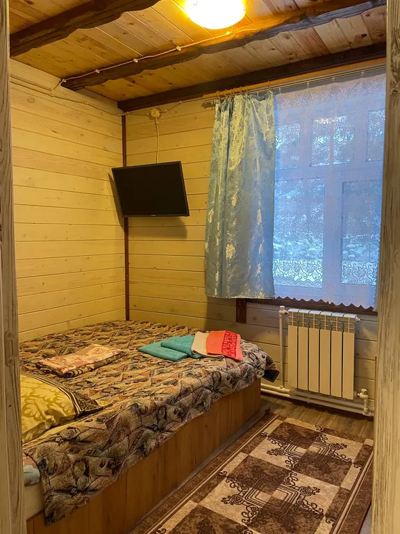 Коттедж в 100 метрах от озера