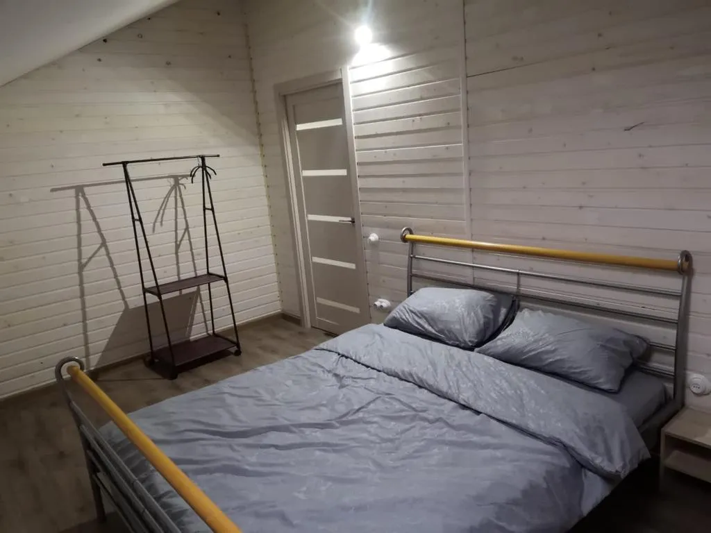 Коттедж Бунгала на озере Банное — аренда посуточно в Банное