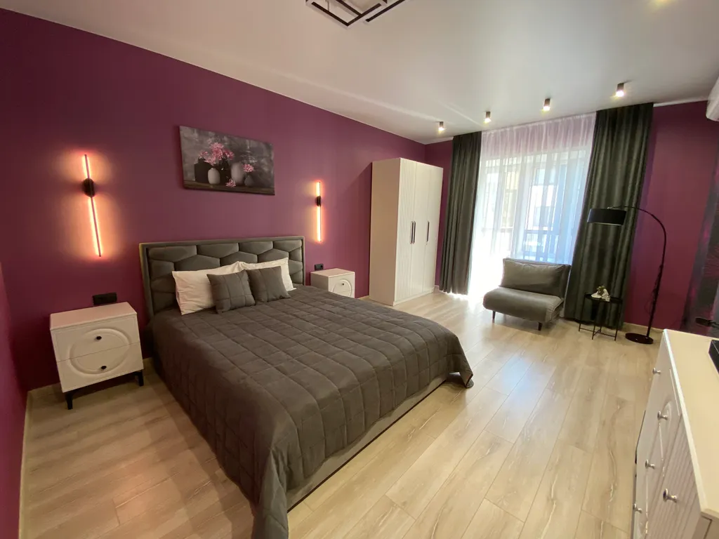 Большая квартира в новом доме, парковка в закрытом дворе, самый центр — аренда посуточно в Тверь