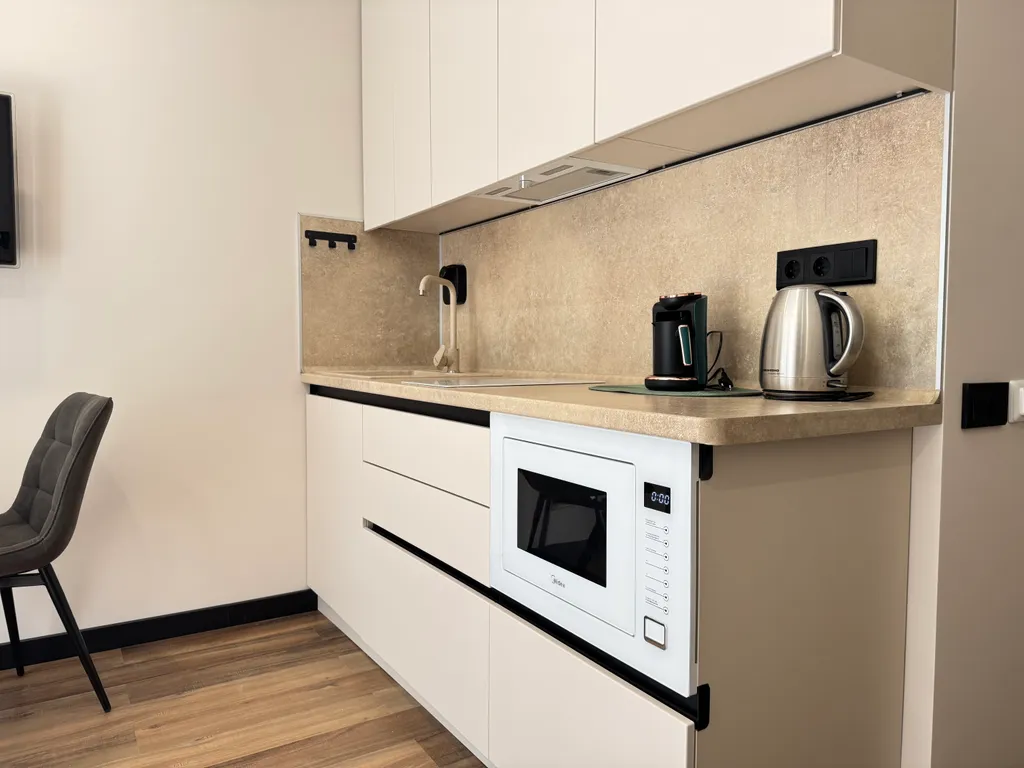 Апартамент с балконом