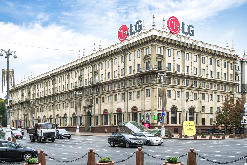 Апартаменты в сердце Минска с видом на центральный сквер