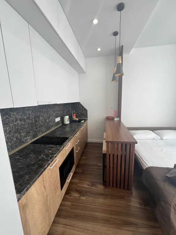 Уютная, светлая студия